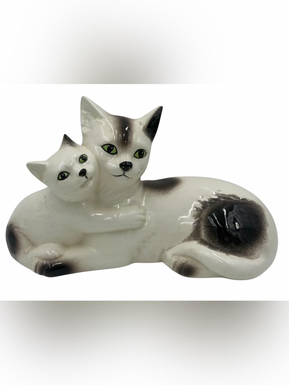 Vtg Mother Cat &Kitten Hand Painted Glossy Ceramic Porcelain Figurine.